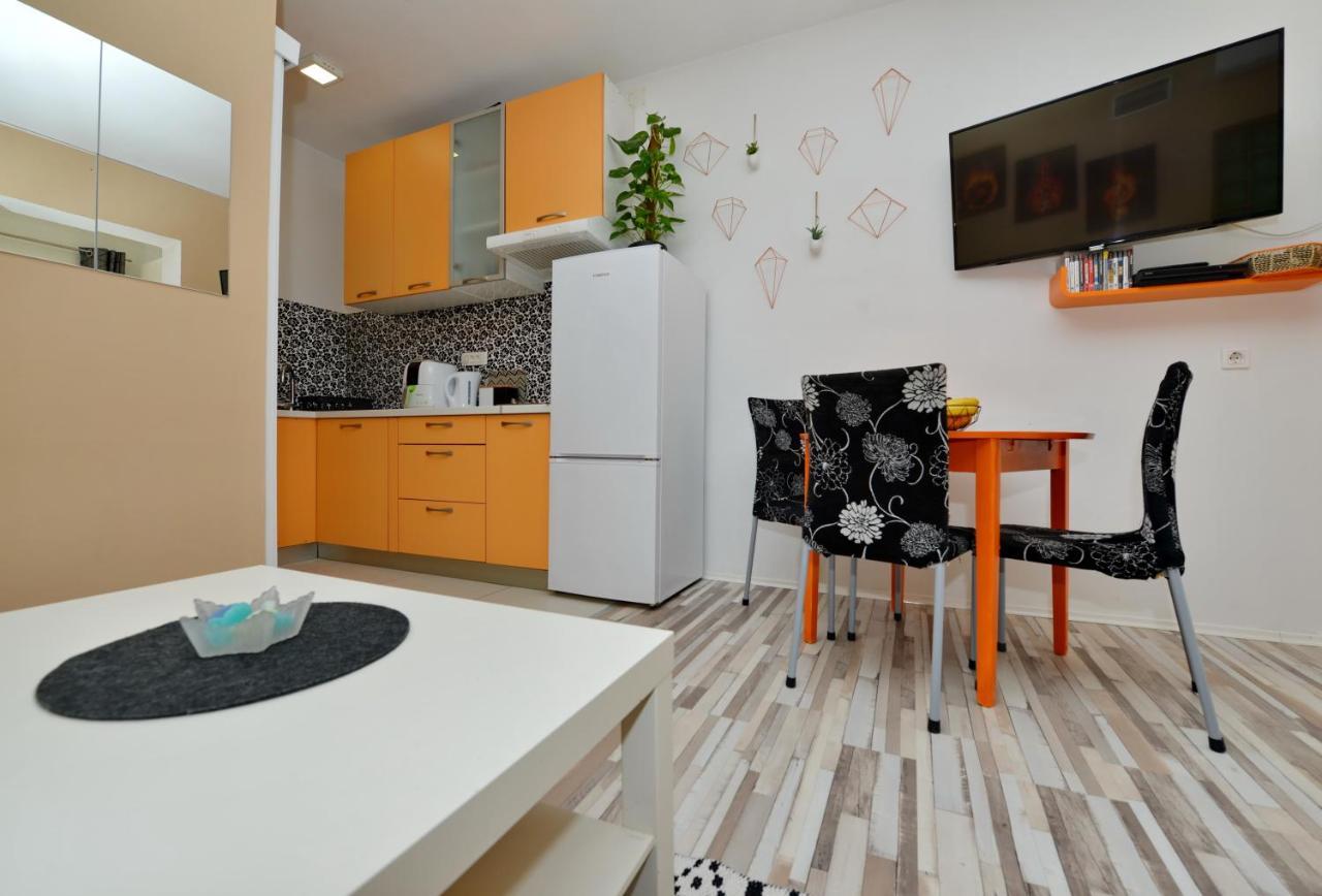 Pop&Rock Holiday House Zadar Buitenkant foto