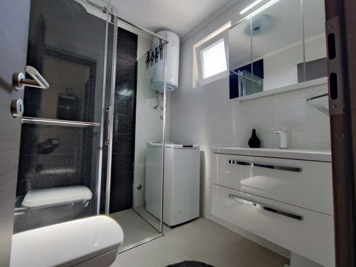 Pop&Rock Holiday House Zadar Buitenkant foto
