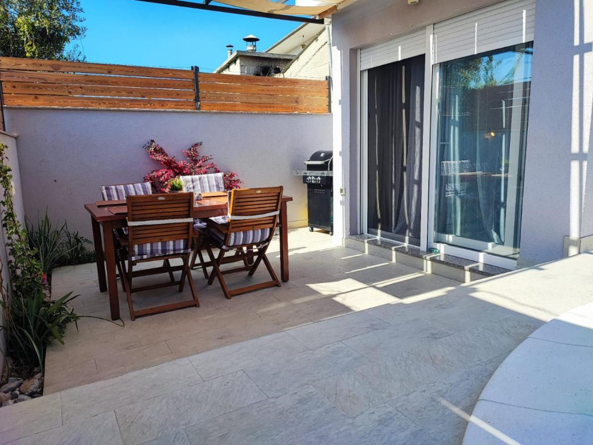 Pop&Rock Holiday House Zadar Buitenkant foto